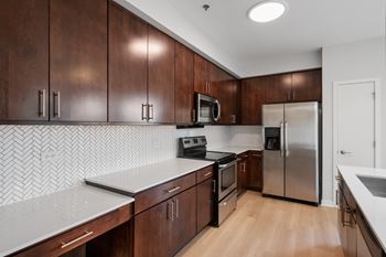 Updated Kitchen at Avant at the Arboretum Apartments in Lisle, IL 60532